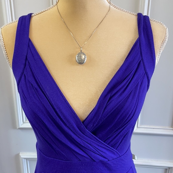 Halogen sleeveless V neck dress with pockets - Picture 2 of 6